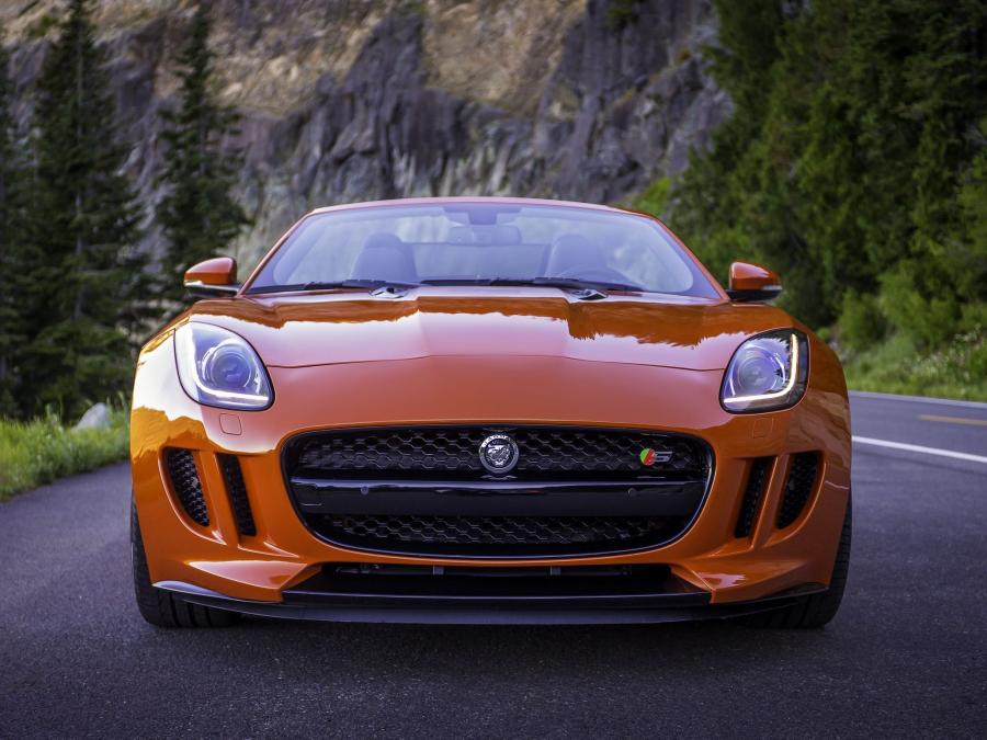 Jaguar f Type 2017