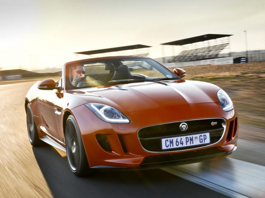 Jaguar f Type s 2013