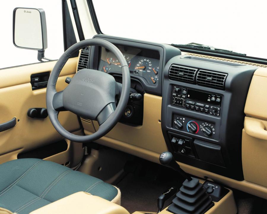 Jeep Wrangler 2000 года