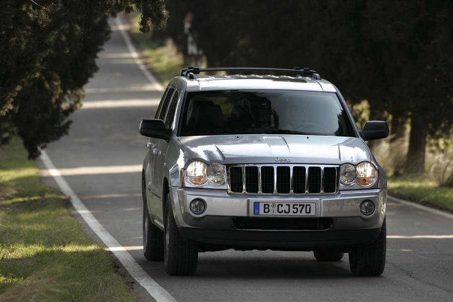 Джип Гранд Чероки 2005 года. Jeep Grand Cherokee 2005. Джип Чероки 2005 года. Jeep Grand Cherokee 2005 багажник.