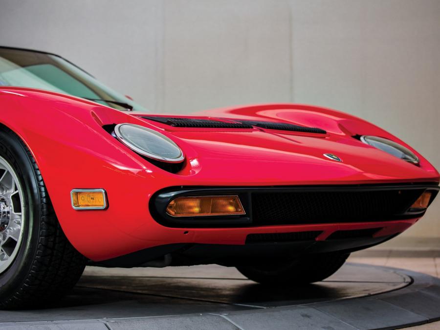 Lamborghini Miura SV оранжевый