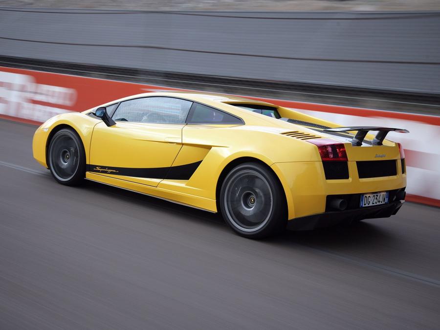 Lamborghini Gallardo lp570 4 Superleggera оранжевая