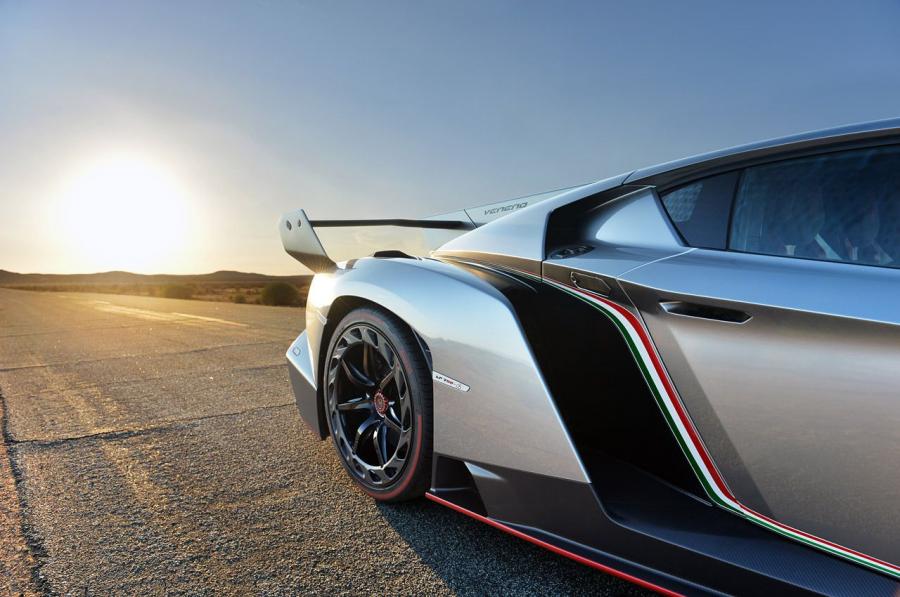 Lamborghini Veneno Coupe