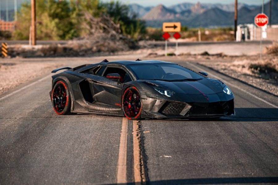 Lamborghini Aventador Mansory Carbonado