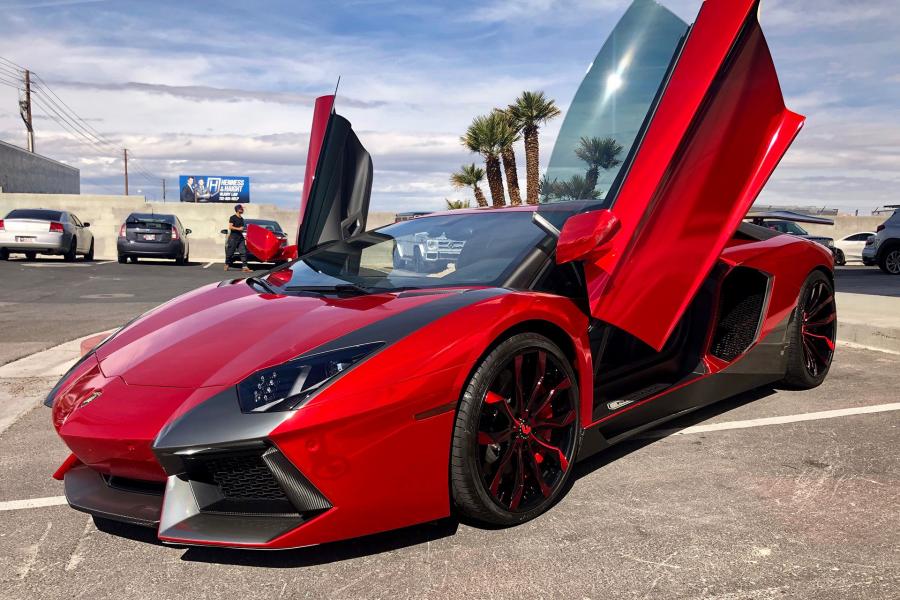 Lamborghini Aventador lp720 4