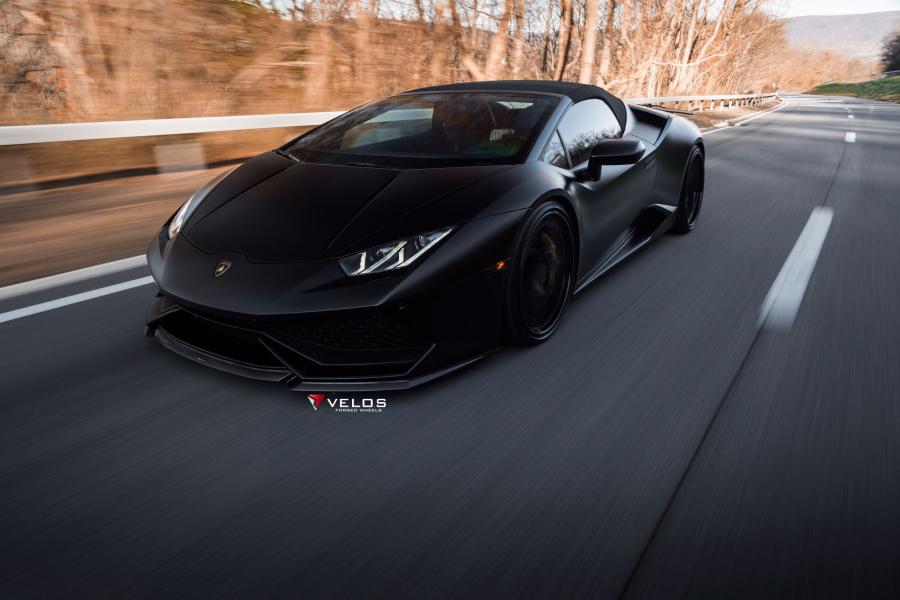 Lamborghini Huracan LP 610 4 черный