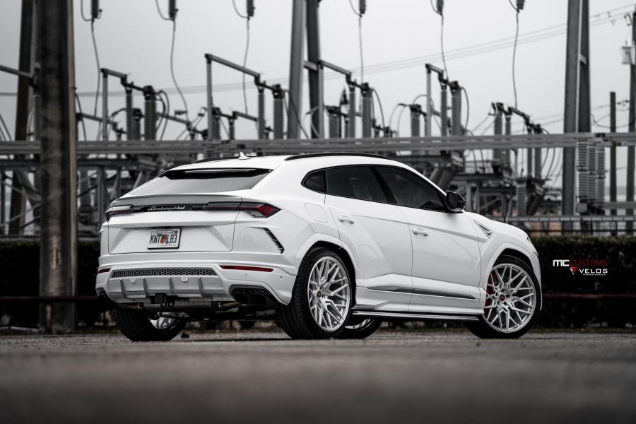 Диски Lamborghini Urus 23