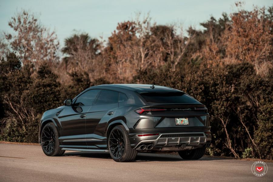 Lamborghini Urus диски