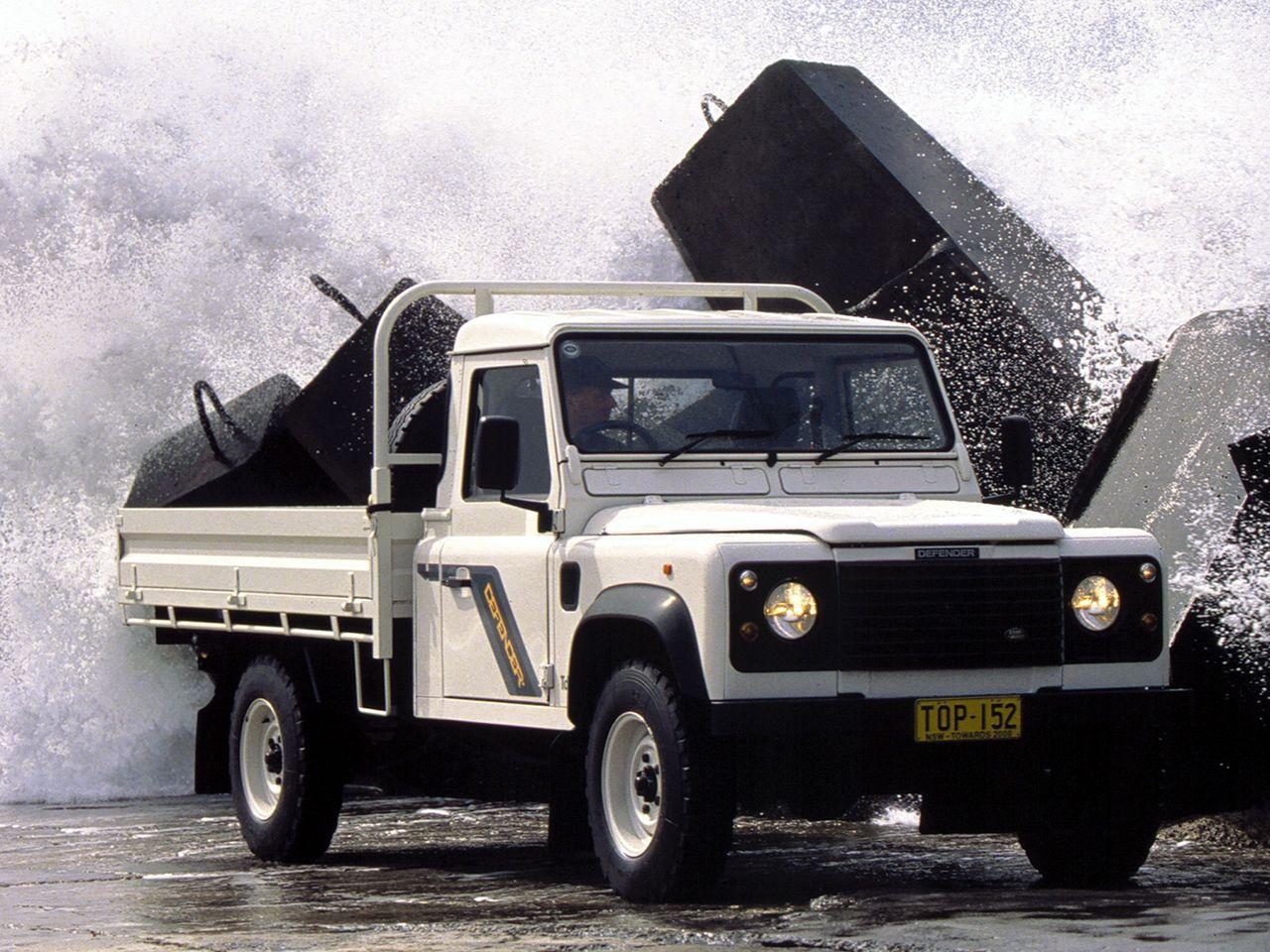 Land Rover Defender 130 Tipper 1990 года выпуска для рынка Австралии и ...