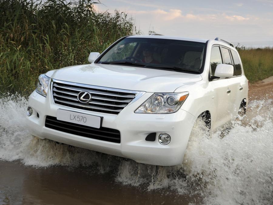 Lexus LX 570 2010 Р±РµР»С‹Р№