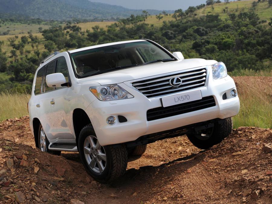 Lexus LX 570 2010 Р±РµР»С‹Р№