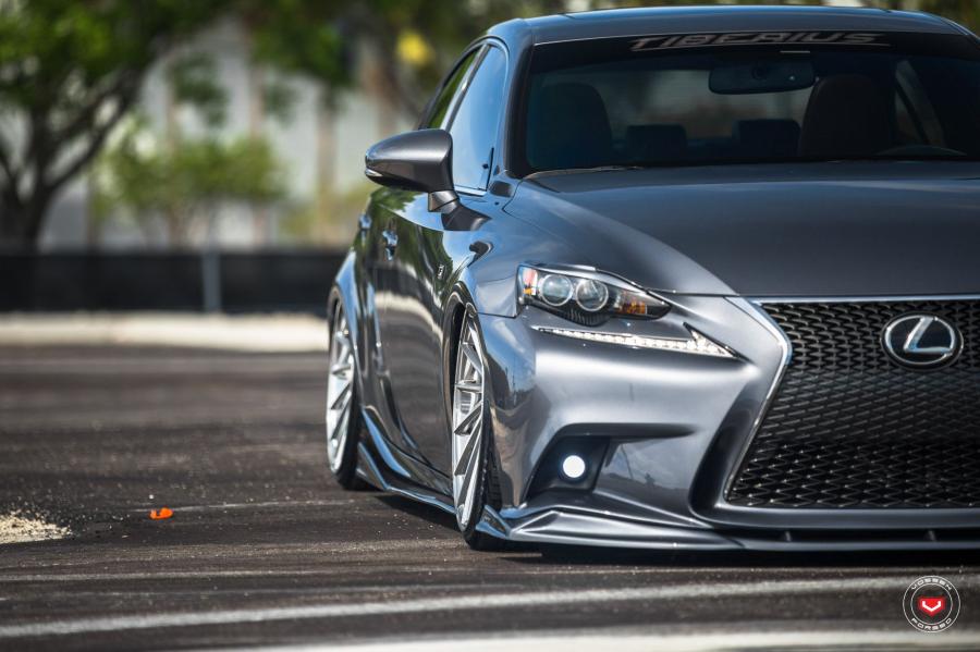 Lexus is200t f Sport