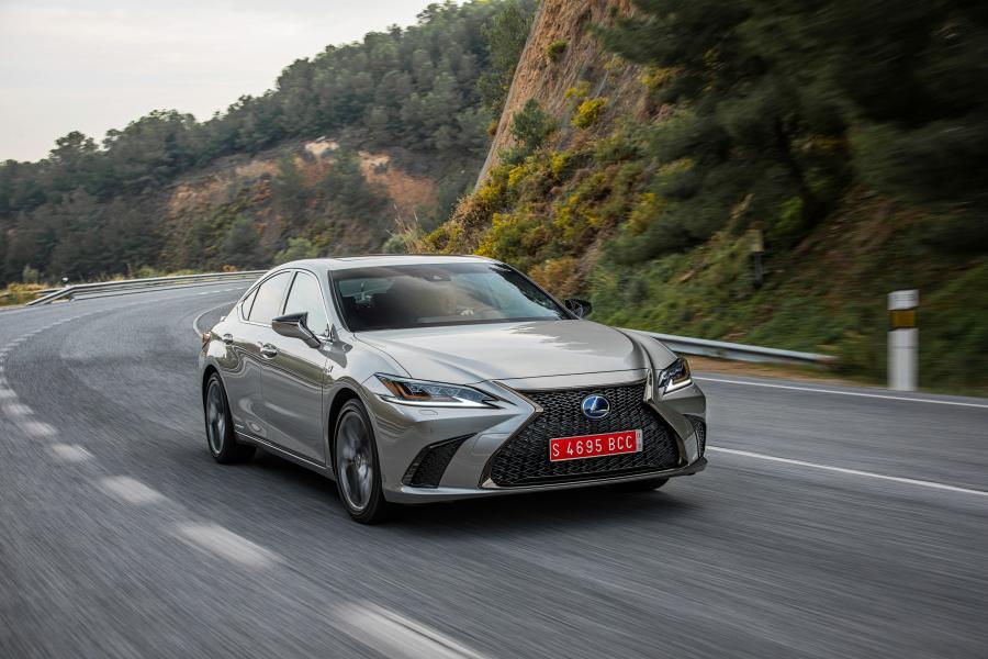 Lexus rc300h f Sport