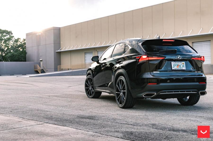 Lexus NX300 F-Sport on Vossen Wheels (CVT) 2019 года выпуска. Фото 3 ...