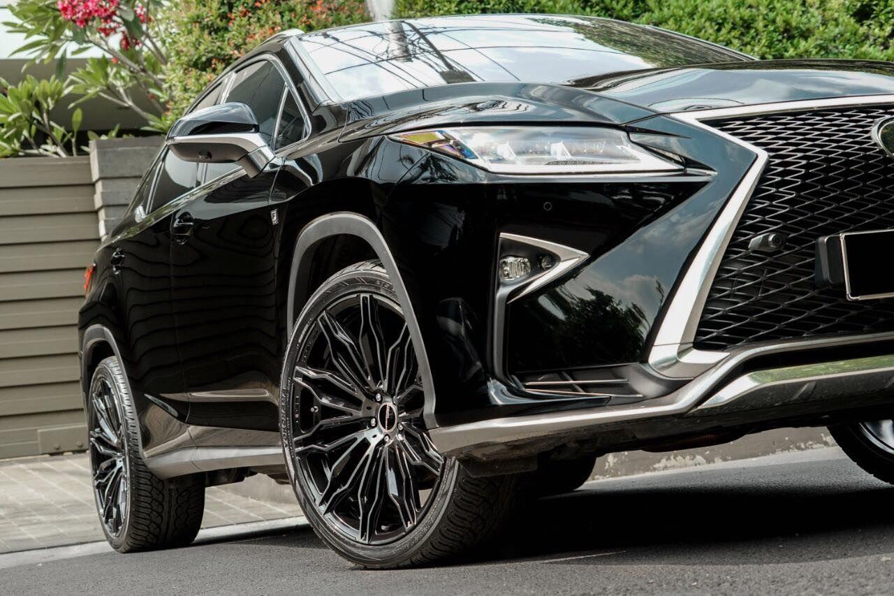 Детали экстерьера Lexus RX300 F-Sport on Premier Edition Wheels (CS-10 ...