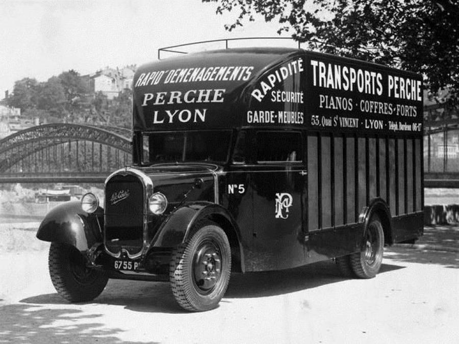 Luc Court MC4: фото моделей с 1929 года по наше время. VERcity