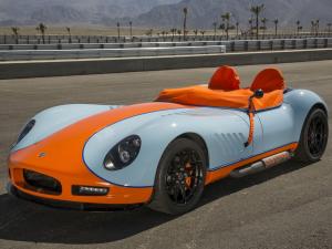 История автомобилей марки Lucra