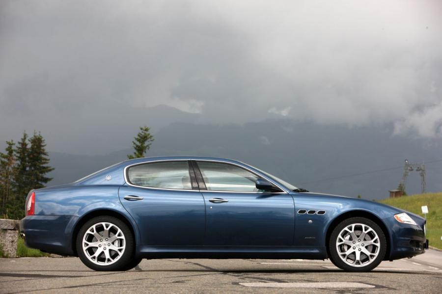 Maserati Quattroporte 2009 РѕР±РѕРё