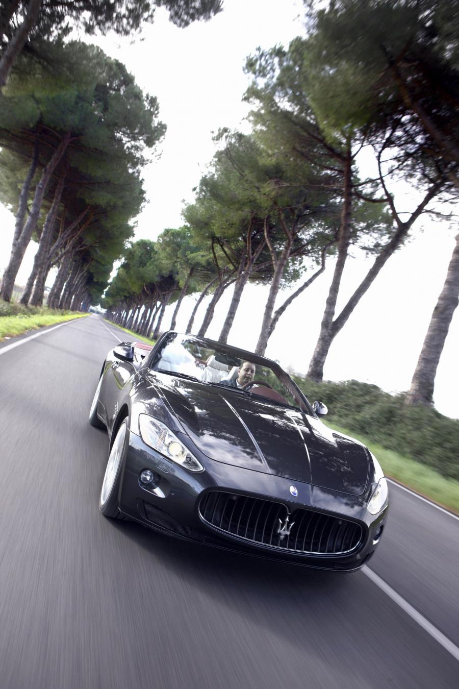 Maserati GRANCABRIO 2010 года