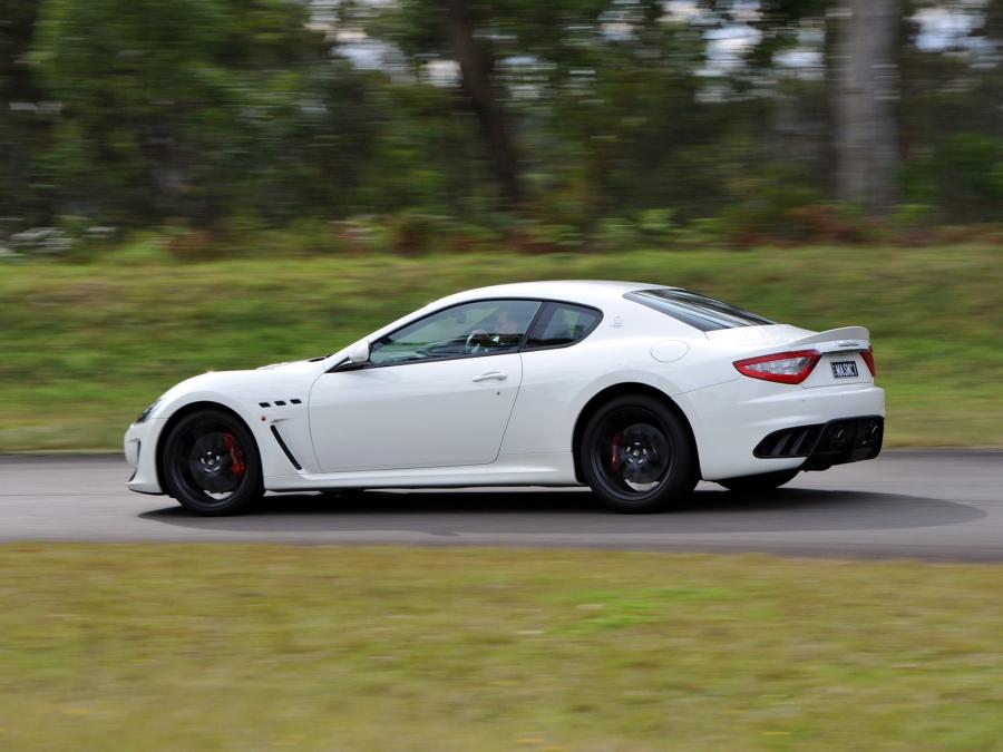 Maserati GRANTURISMO MC 2010