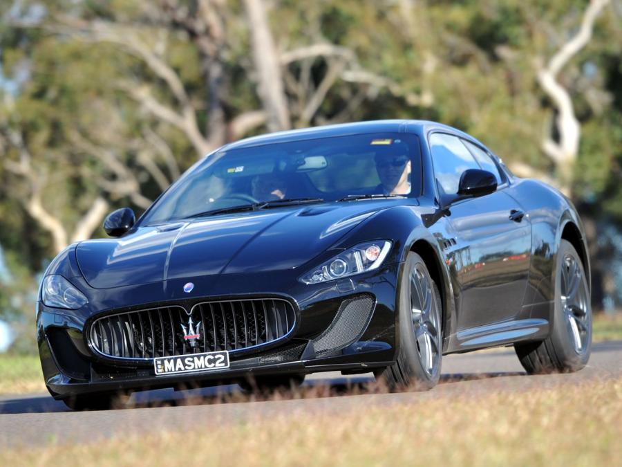 Maserati GRANCABRIO 2010 года