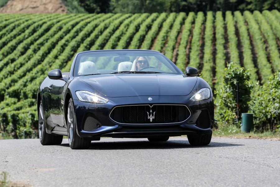 Maserati GRANCABRIO 2010 года