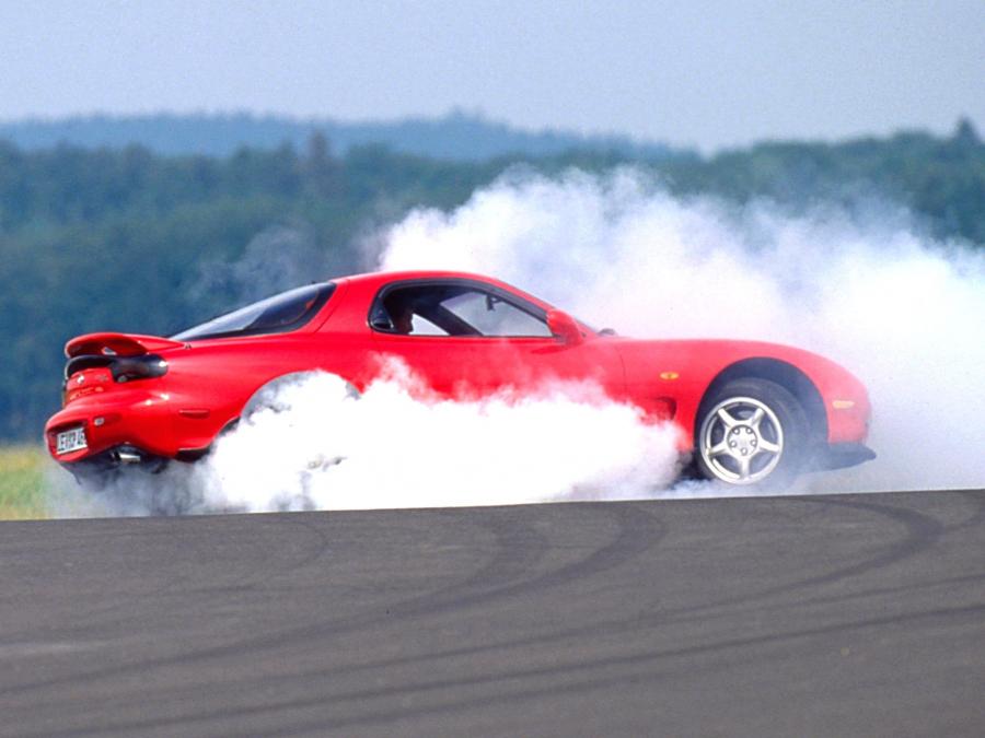 Mazda RX-7 в кузове FD, выпускаемого с 1991 года по 2002 год. Фото 14 ...
