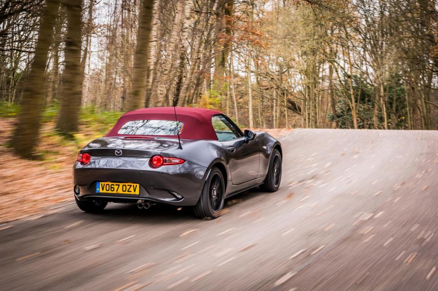 Z sport. Mazda MX-5 Z-Sport. Мазда z5. ГИЛАЗ хд.