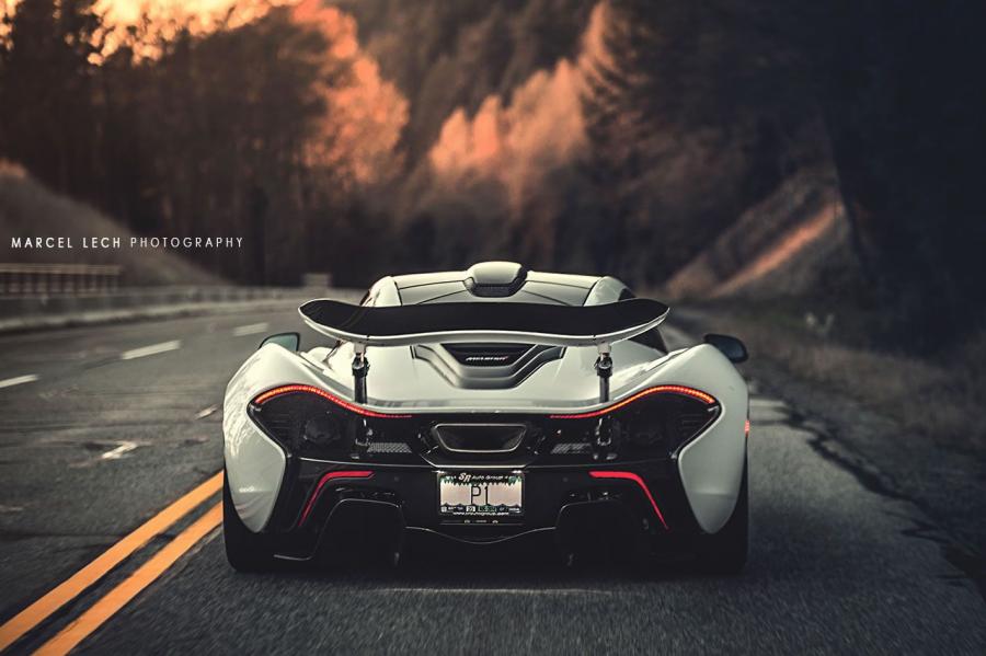 MCLAREN p1 Р±РµР»С‹Р№