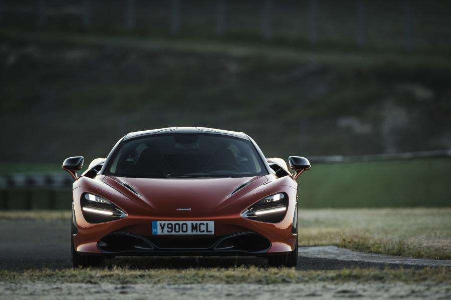 Макларен 720s розовый