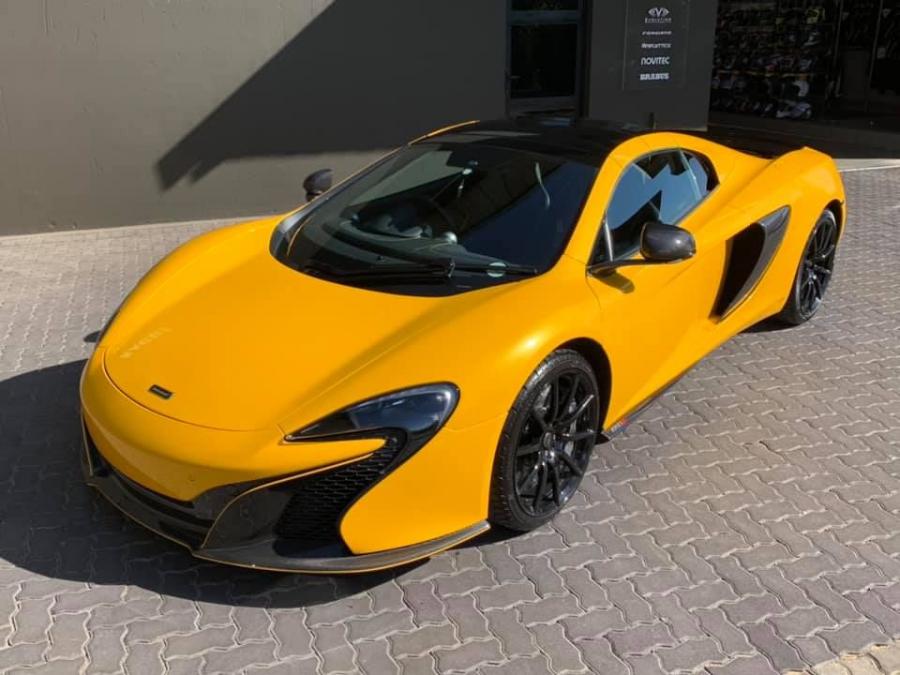 MCLAREN 620r Doors