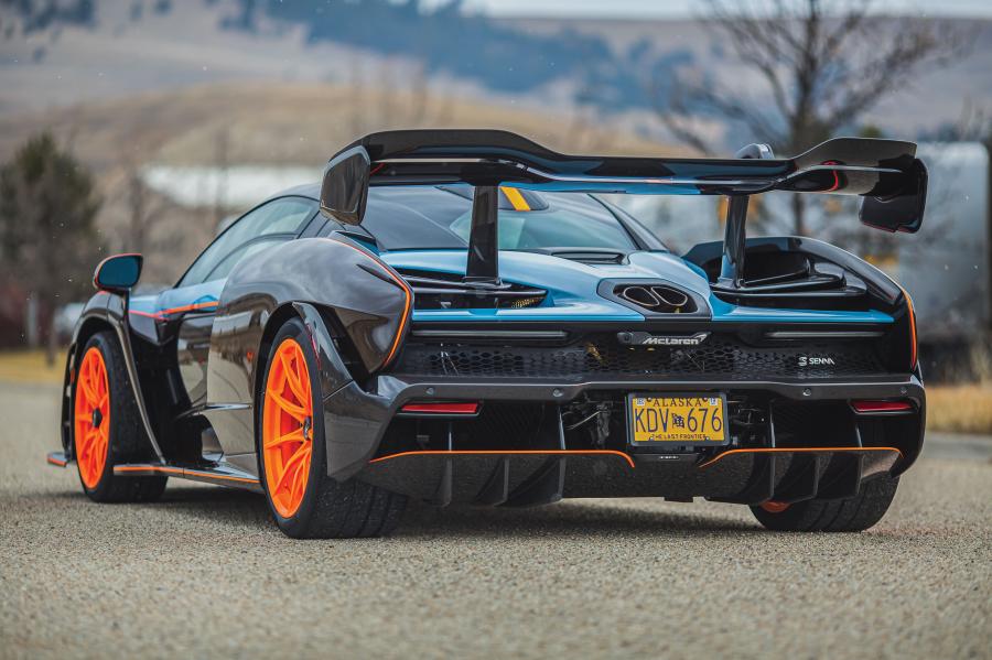 Машина MCLAREN Senna MCLAREN