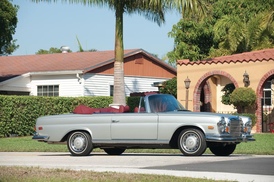 Mercedes Benz w111 Cabrio 280se