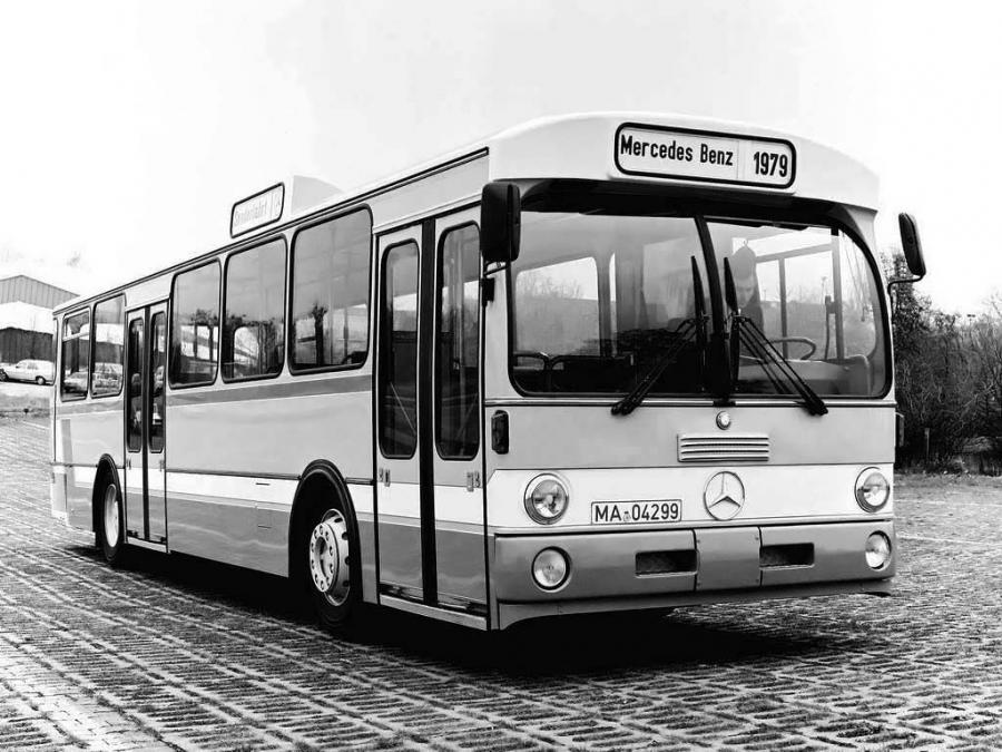 Чертеж mercedes o305