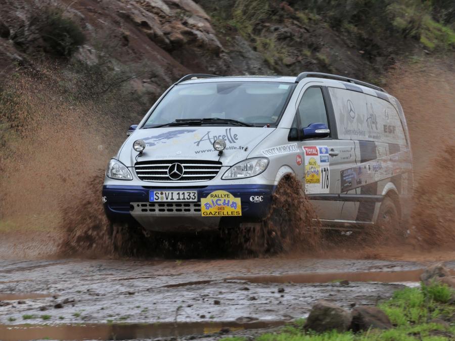 Mercedes Vito 4