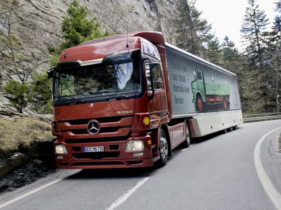 Mercedes Benz Actros 1844 Дальнобой