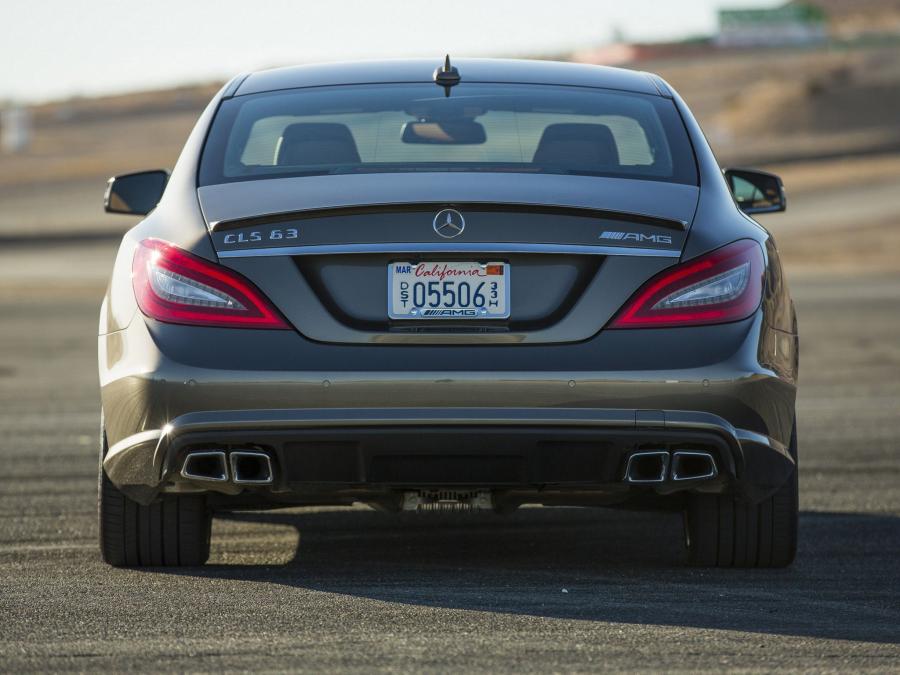 Mercedes CLS 63 AMG сзади