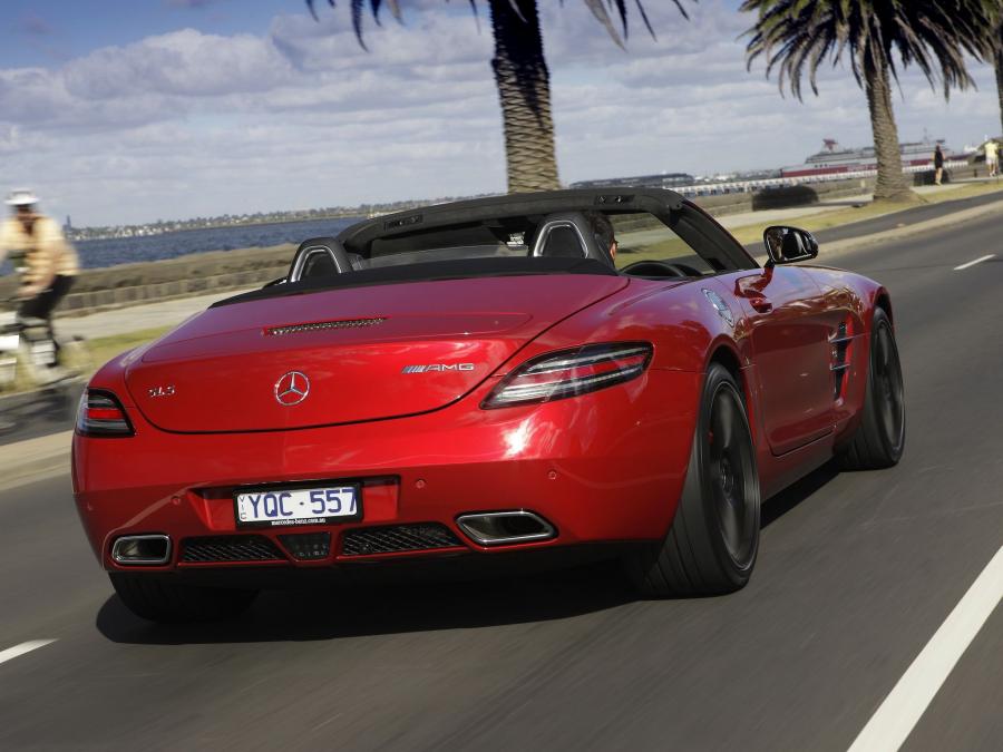 Mercedes Benz SLS 2011