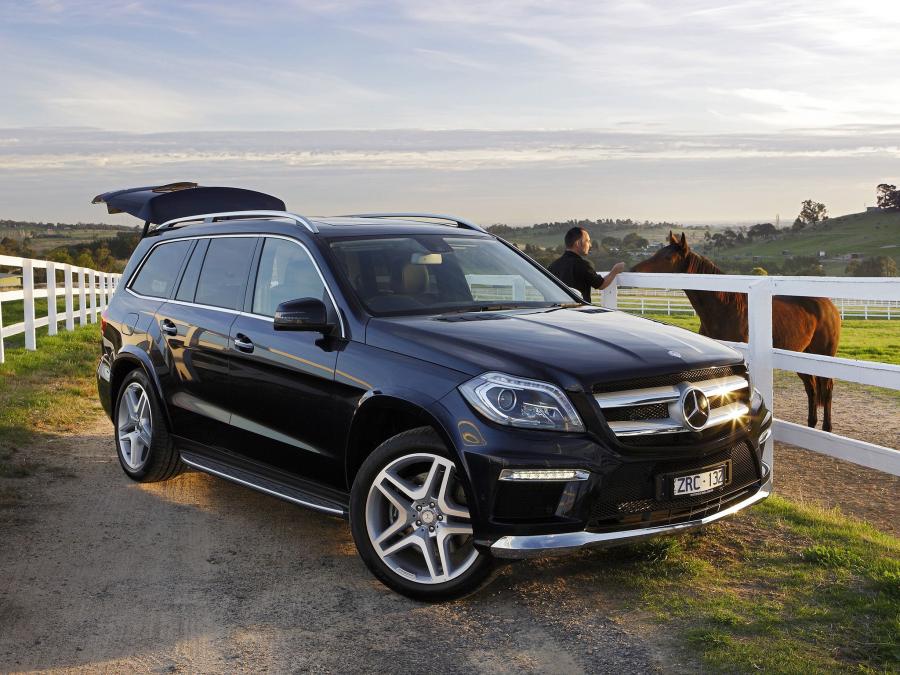 Mercedes-Benz GL500 AMG Sports Package 2012          16 VERcity