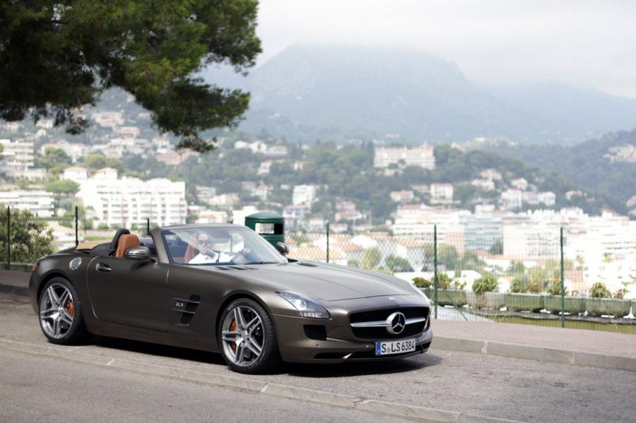 Mercedes SLS AMG Roadster 2012