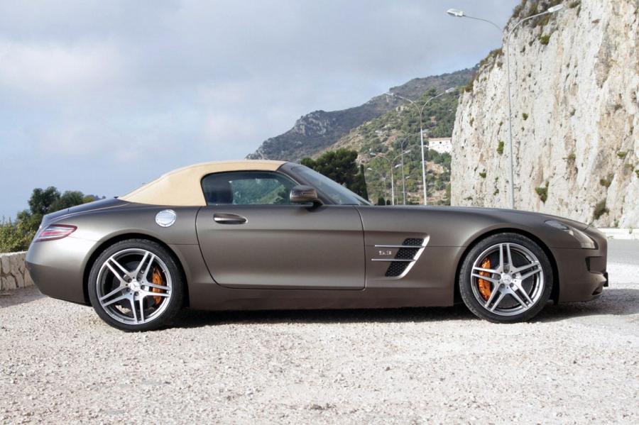 Mercedes SLS AMG Roadster 2012