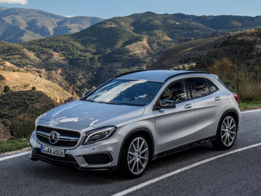 Mercedes Benz GLA внедорожник