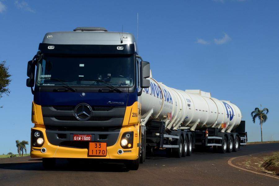 Mercedes Benz Actros Road Train