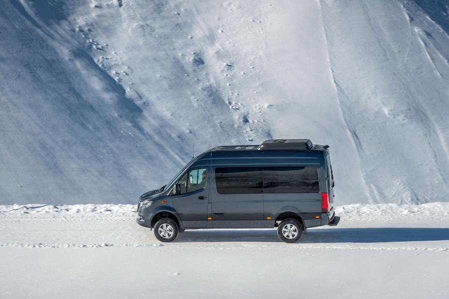 Mercedes Sprinter 319