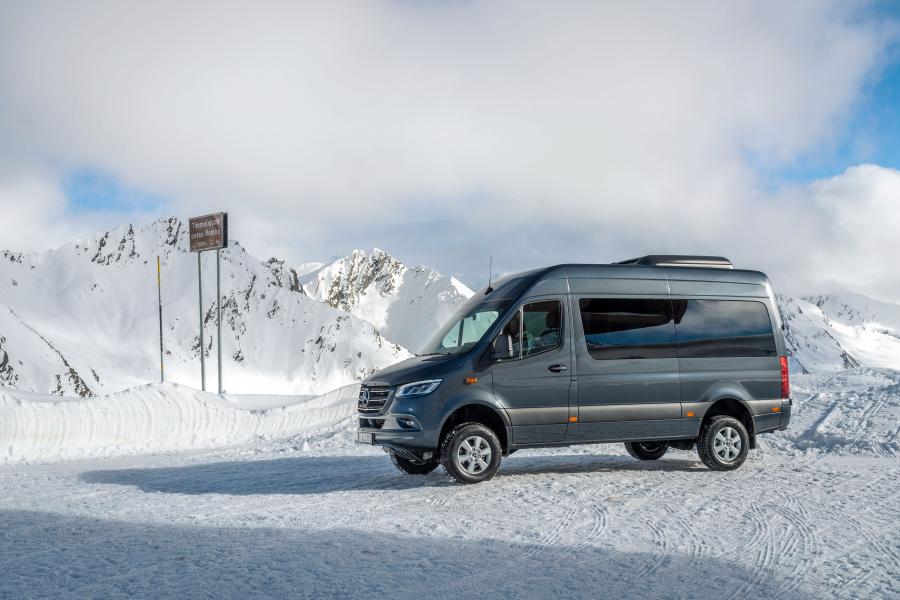 Mercedes Sprinter 319