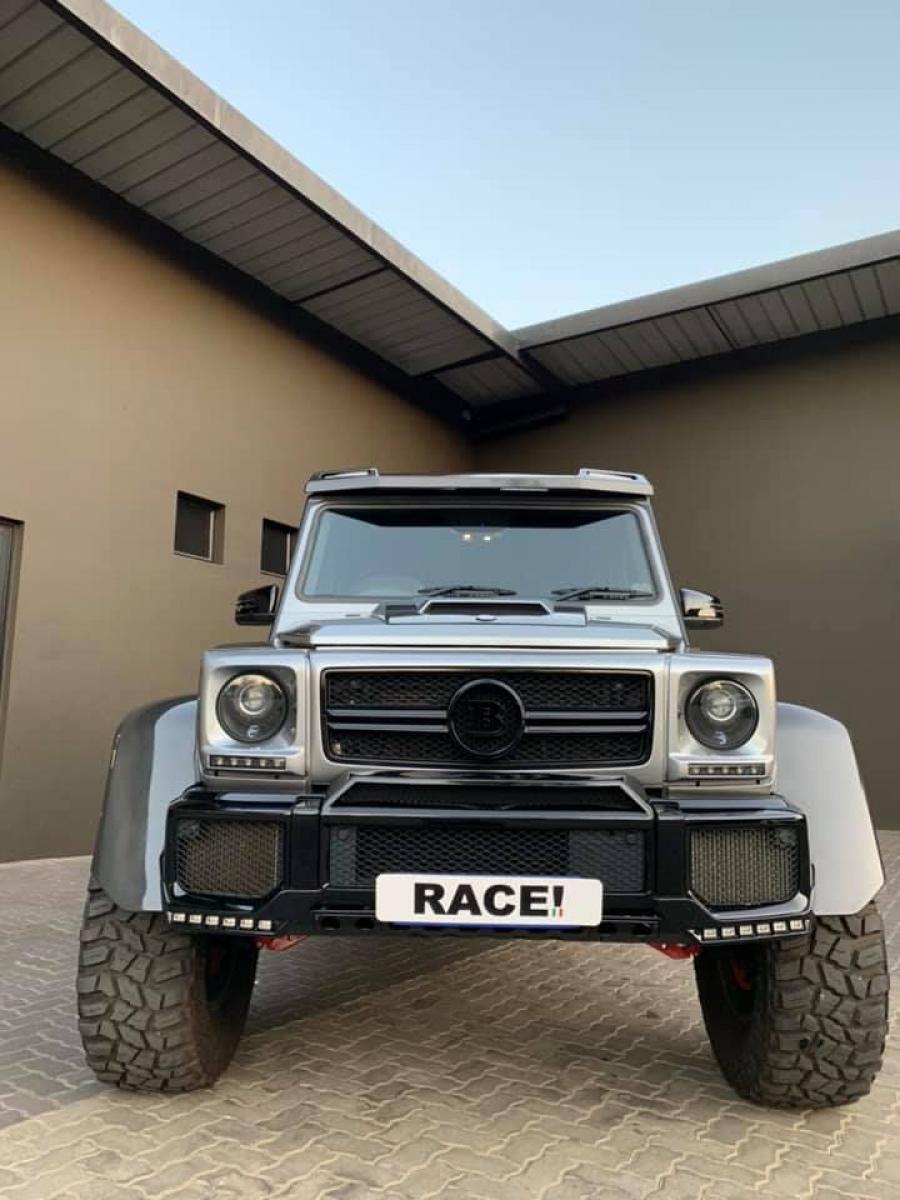 Mercedes Benz g63 4x4 2