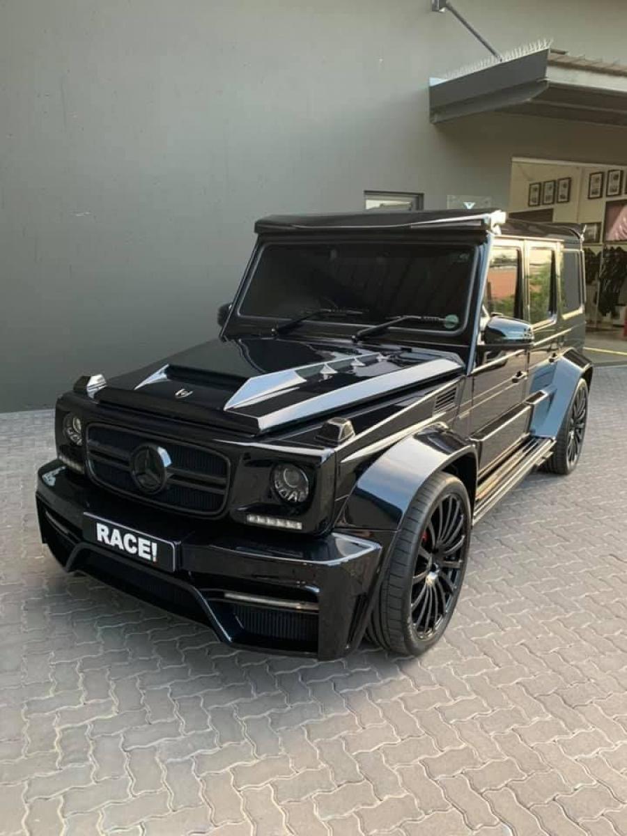 Mercedes Benz g63 Onyx