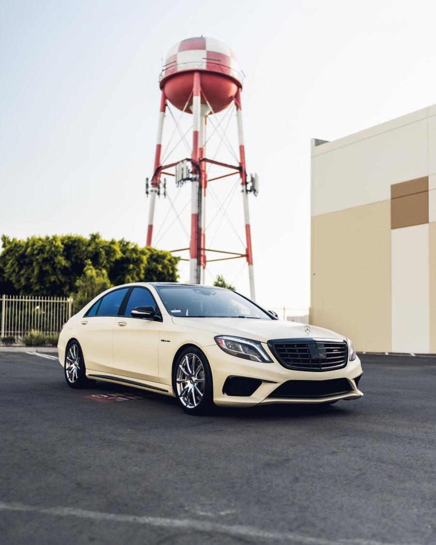 Mercedes-AMG S63 by Impressive Wrap в кузове W222 2019 года выпуска ...