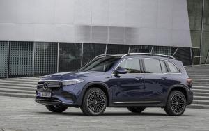 EQB 300 4MATIC AMG Line 2021 года  (WW)