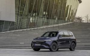EQB 300 4MATIC AMG Line 2021 года  (WW)